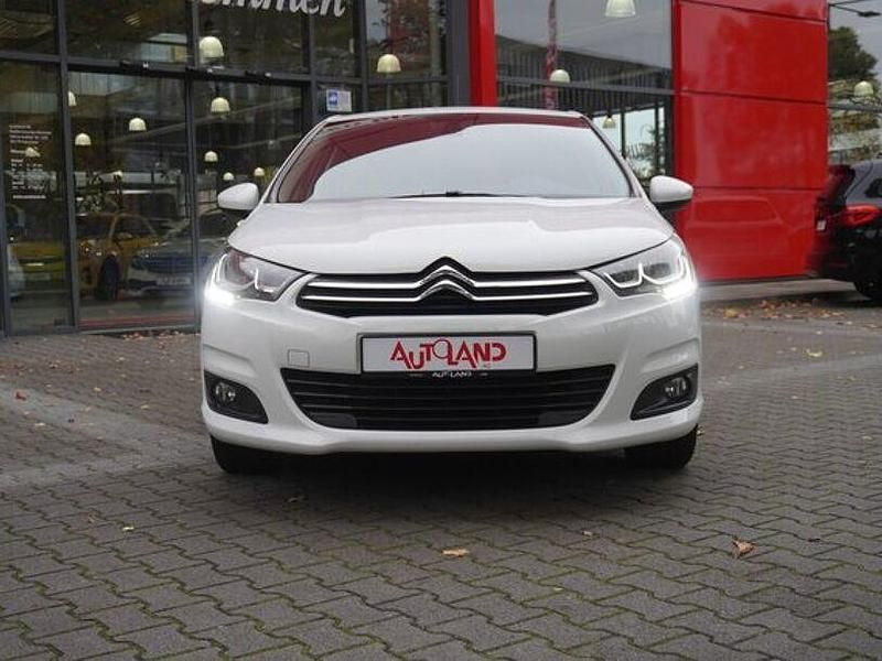 Gebraucht Citroën C4 Live 110 PS (80 kW) 2018 Weiß Limousine