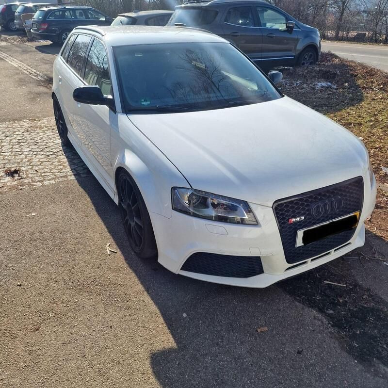 Weiß Gebraucht 2011 Audi RS3 Kleinwagen | 20.000 € (Superpreis) - Bild 1/4