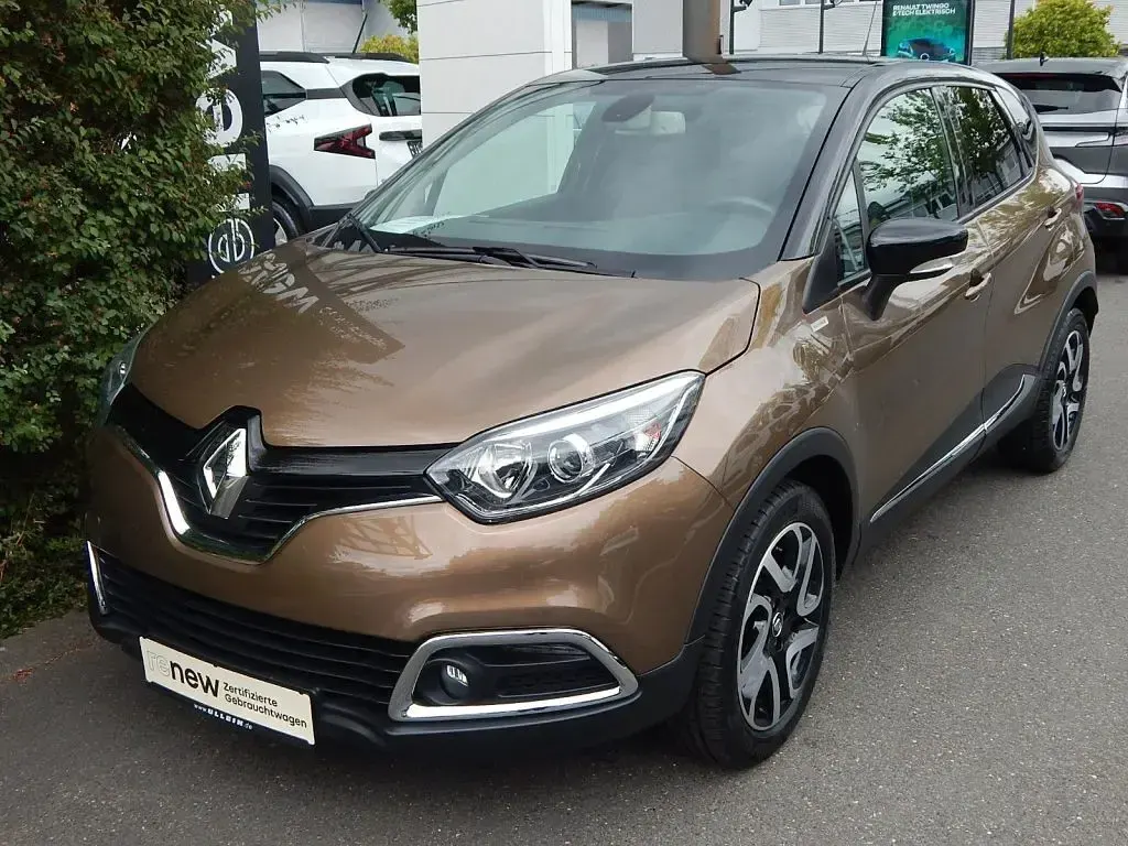Gebraucht Renault Captur Elysee 118 PS (86 kW) 2016 SUV