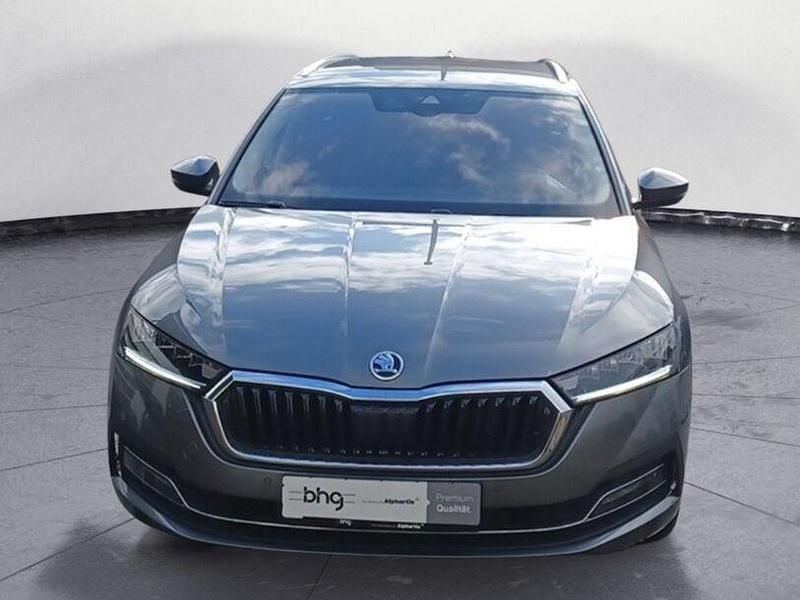 Gebraucht Skoda Octavia Style 110 PS (80 kW) 2024 Graphitegrau metallic Kombi