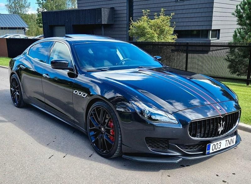Schwarz Gebraucht 2013 Maserati Quattroporte Limousine | 29.250 € (Fairer Preis) - Bild 1/4