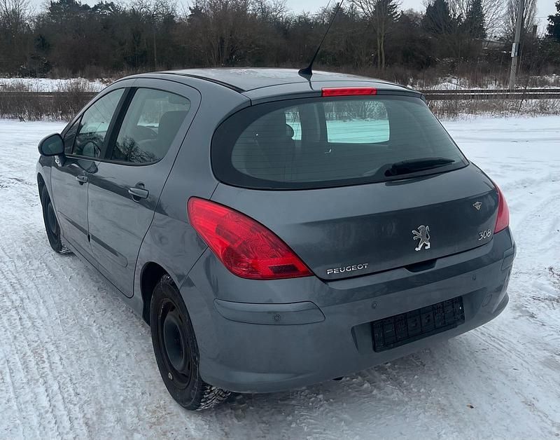 Gebraucht Peugeot 308 120 PS (88 kW) 2008 Grau Limousine