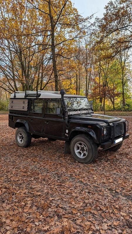 Gebraucht Land Rover Defender 122 PS (89 kW) 2002 Schwarz Kombi