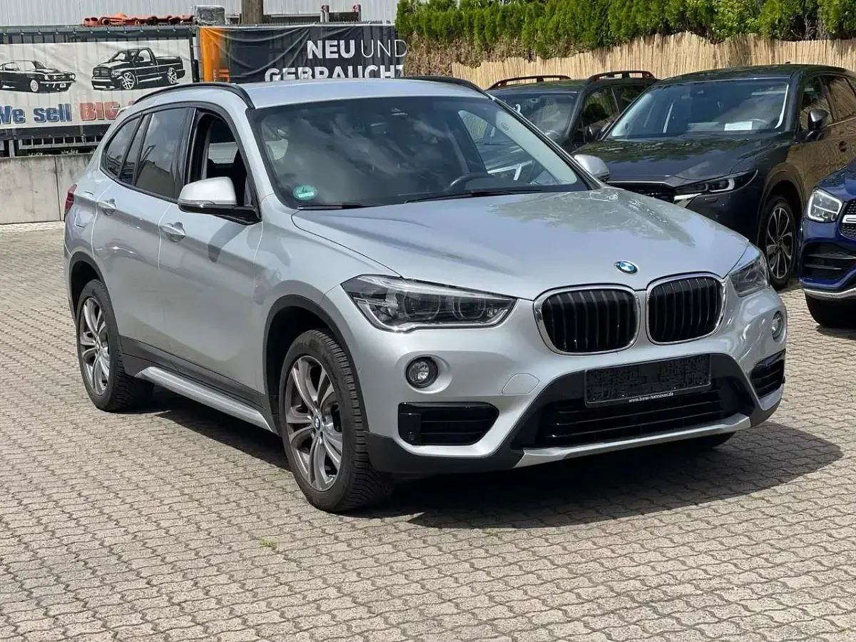 Gebraucht BMW X1 Sport Line 150 PS (110 kW) 2017 Grau SUV