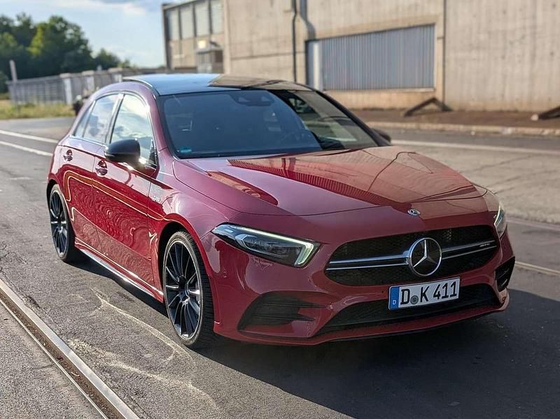 Rot Gebraucht 2019 Mercedes A35 AMG AMG Limousine | 28.000 € (Fairer Preis) - Bild 1/4