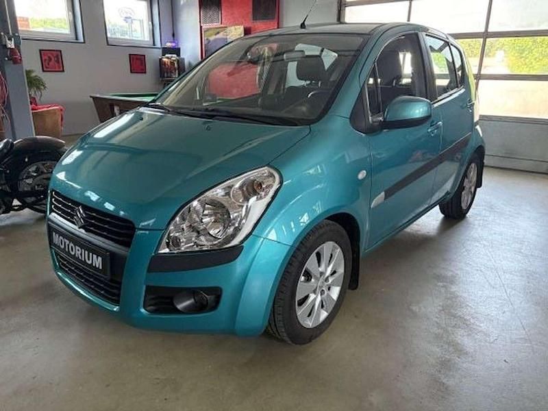 Blau Gebraucht 2010 Suzuki Splash Kleinwagen | 6.980 € (Teuer) - Bild 1/4