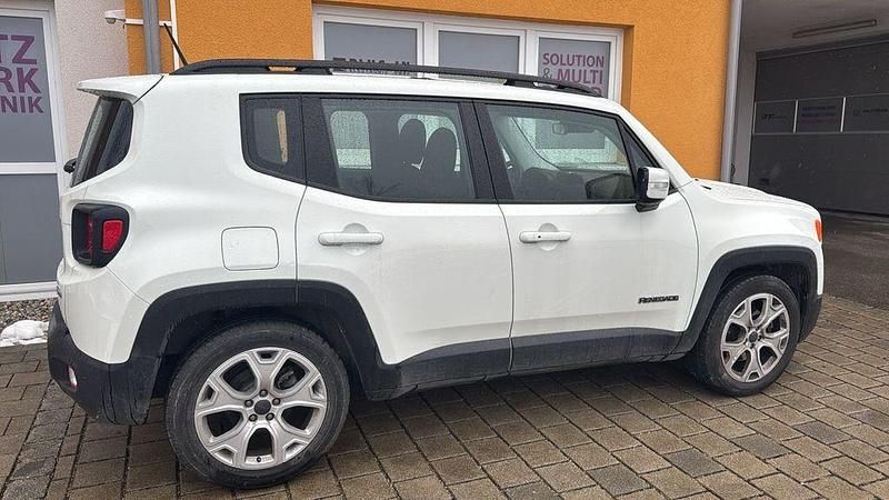 Gebraucht Jeep Renegade Longitude 140 PS (102 kW) 2016 Weiß SUV