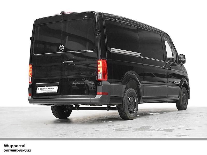 Neu VW Crafter 140 PS (102 kW) 2025 Schwarz Van