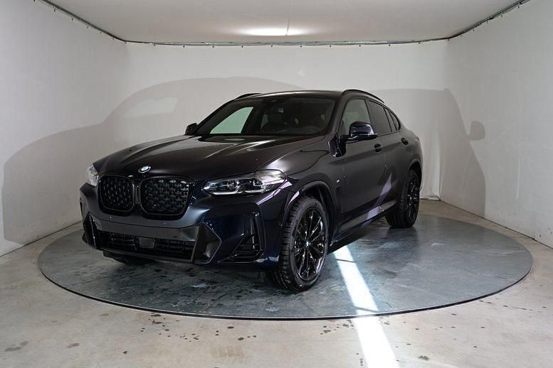 M carbonschwarz metallic Gebraucht 2025 BMW X4 M Sport SUV | 56.679 € (Superpreis) - Bild 1/4
