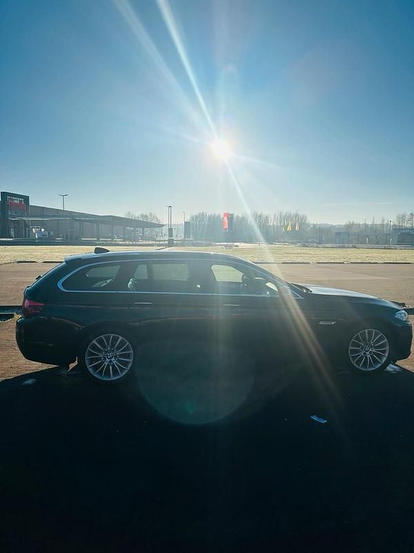 Gebraucht BMW 525 218 PS (160 kW) 2017 Schwarz Kombi