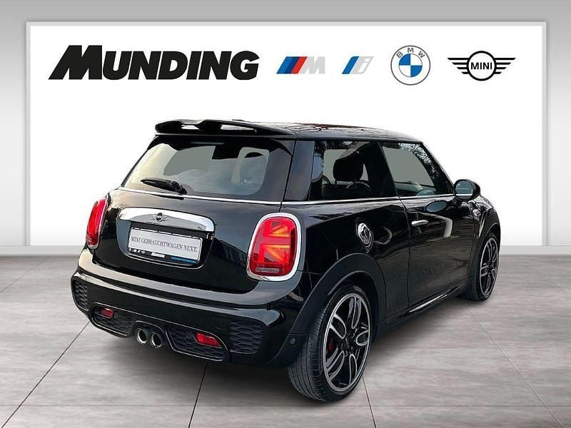 Gebraucht Mini John Cooper Works 231 PS (169 kW) 2018 Schwarz Kleinwagen