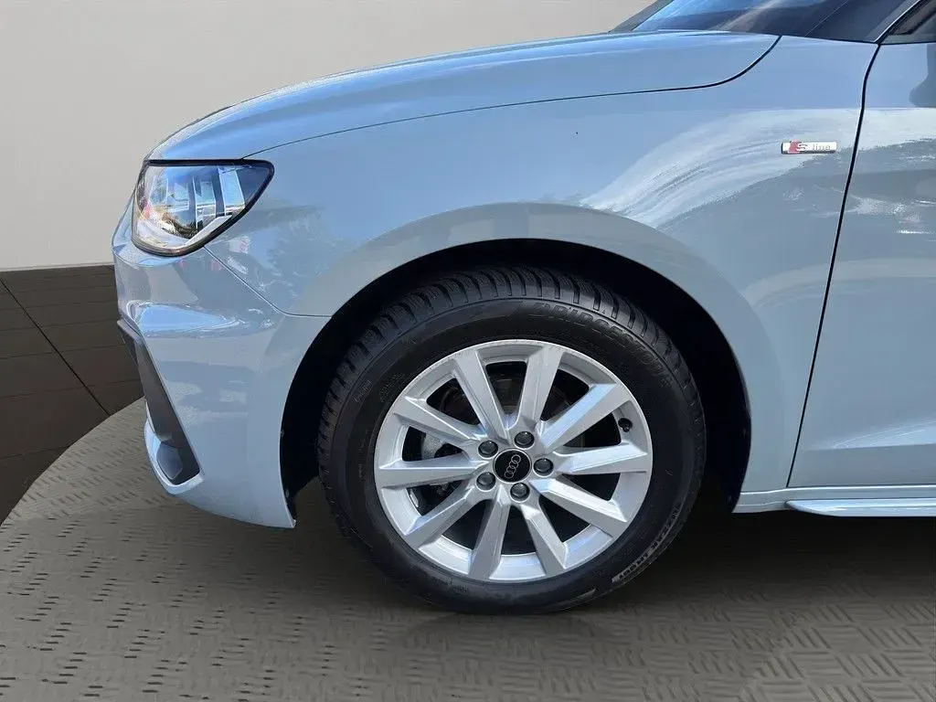 Gebraucht Audi A1 Sportback S-Line 95 PS (69 kW) 2025 Pfeilgrau perleffekt Kleinwagen