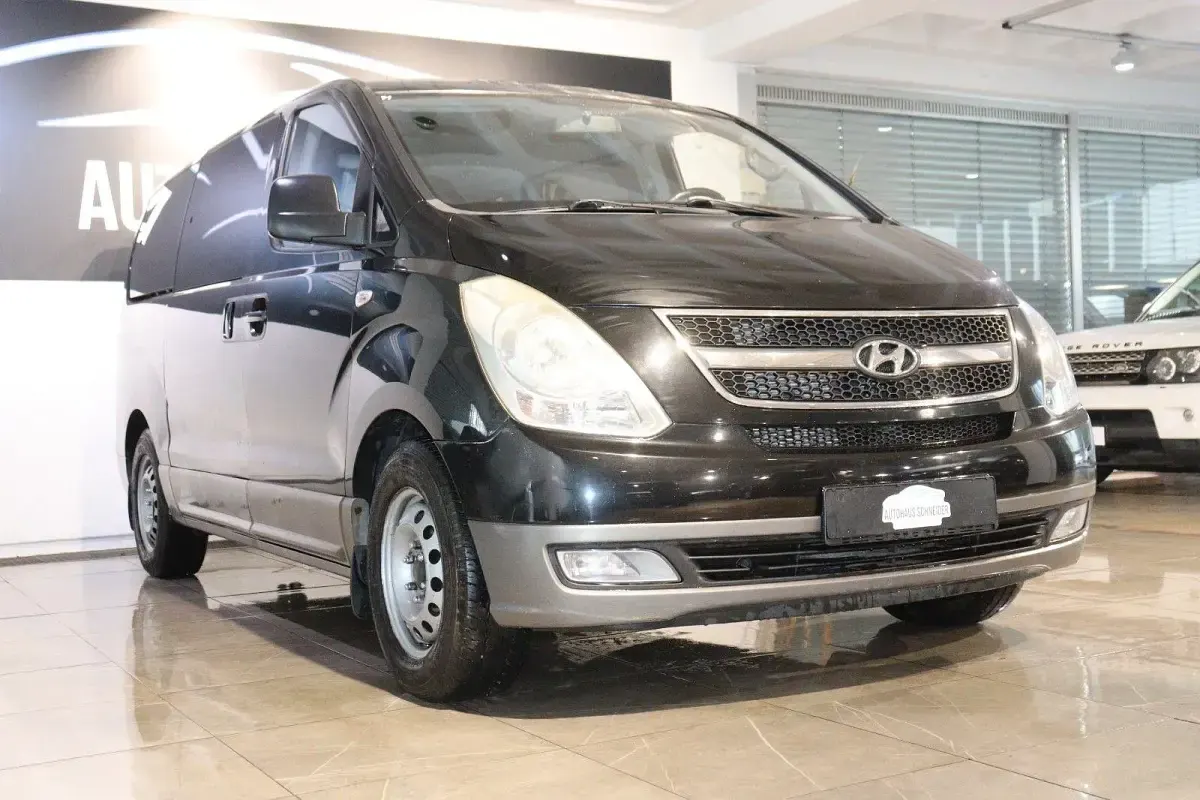Gebraucht Hyundai H-1 136 PS (100 kW) 2009 Schwarz Van / Kleinbus