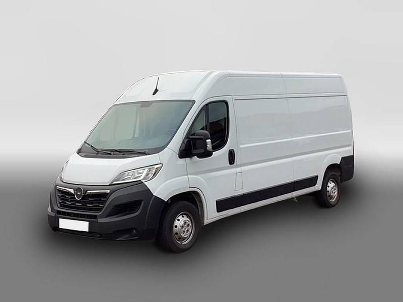 Weiß Gebraucht 2024 Opel Movano Limousine | 27.670 € - Bild 1/3