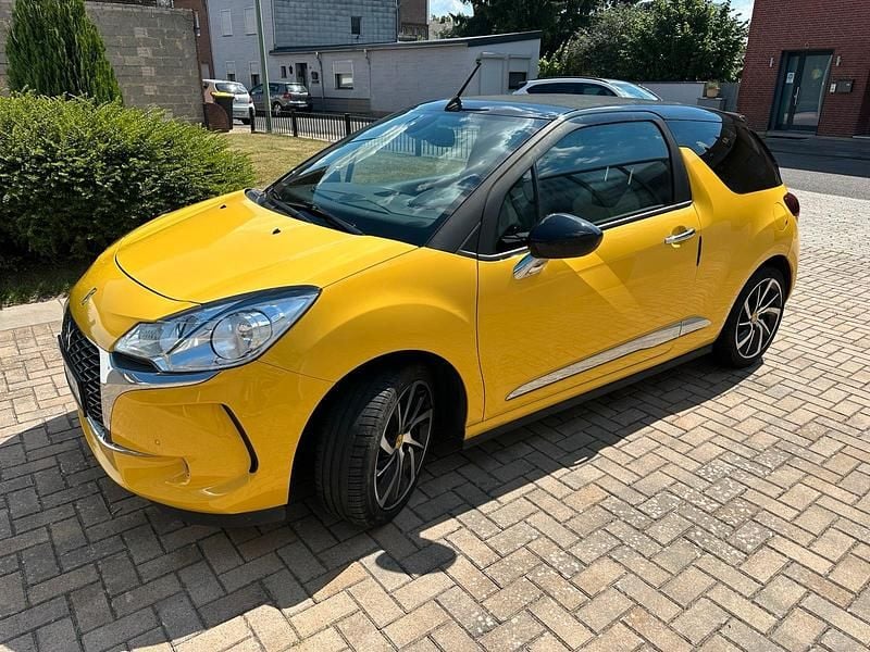 Gelb Gebraucht 2017 Citroën DS3 Cabriolet Cabrio | 10.500 € - Bild 1/4