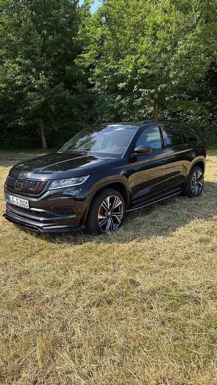 Schwarz Gebraucht 2020 Skoda Kodiaq RS SUV | 28.800 € (Guter Preis) - Bild 1/4