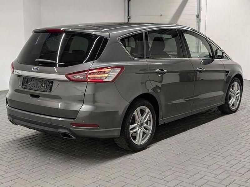 Gebraucht Ford S-MAX Titanium 241 PS (177 kW) 2017 Grau (magneticgrau (metallic)) Van / Kleinbus