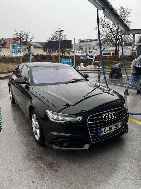 Schwarz Gebraucht 2017 Audi A6 Ambiente Limousine | 22.500 € (Fairer Preis) - Bild 1/4
