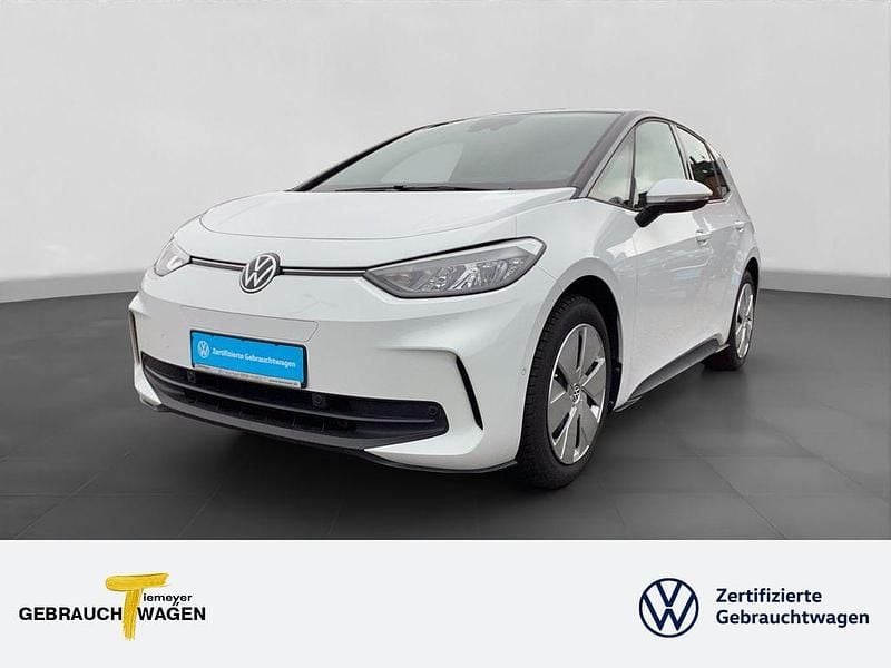 Weiß Gebraucht 2024 VW ID.3 Pro Kleinwagen | 29.970 € (Superpreis) - Bild 1/4