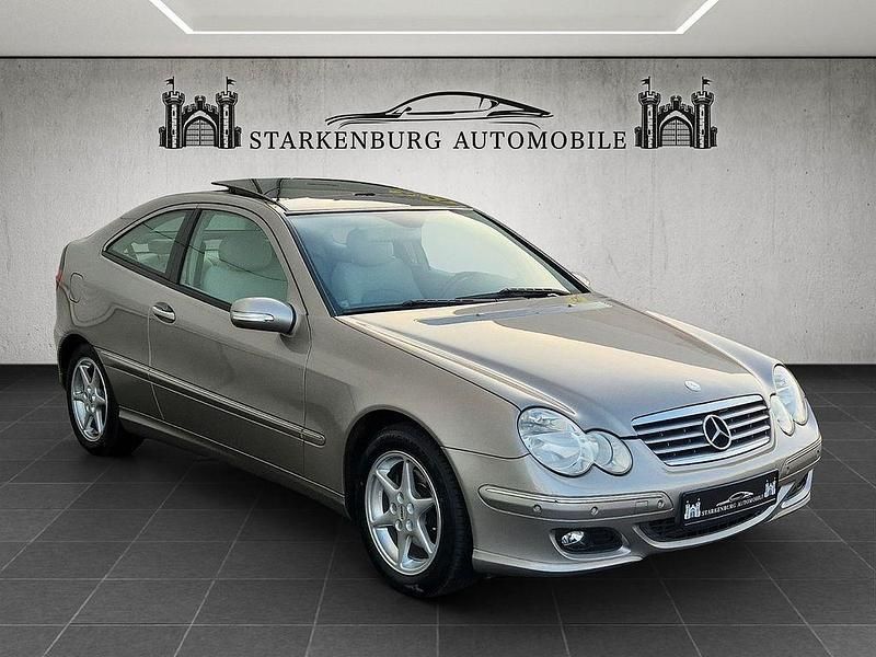 Gebraucht Mercedes C200 163 PS (119 kW) 2006 Silber Kleinwagen