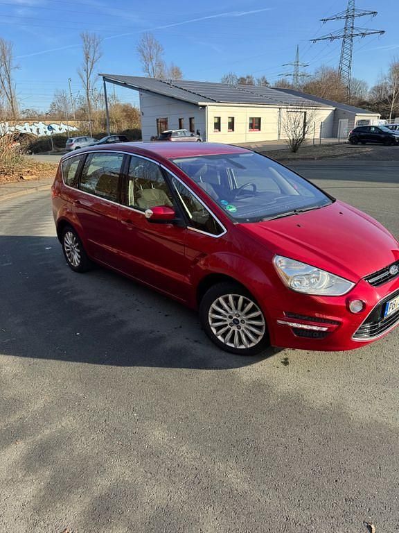 Gebraucht Ford S-MAX Titanium 200 PS (147 kW) 2014 Rot Van / Kleinbus