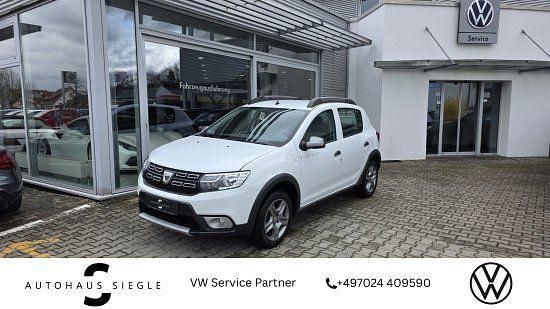 Gebraucht Dacia Sandero Stepway 101 PS (74 kW) 2020 Weiß Limousine