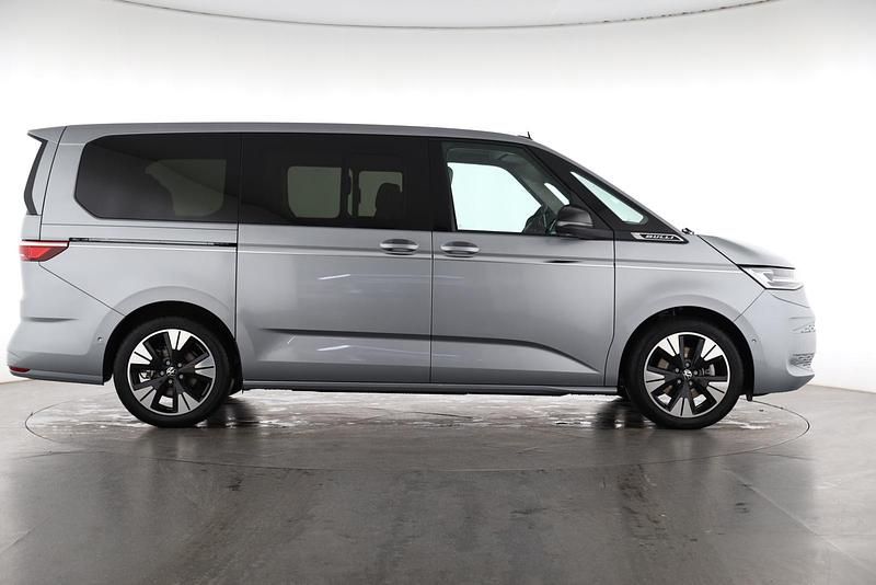 Ny VW Multivan Style 150 HK (110 kW) 2026 Silver Minibuss