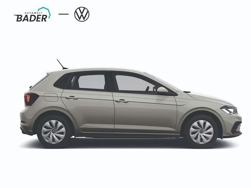 Neu VW Polo Life 80 PS (58 kW) 2025 Grau Limousine