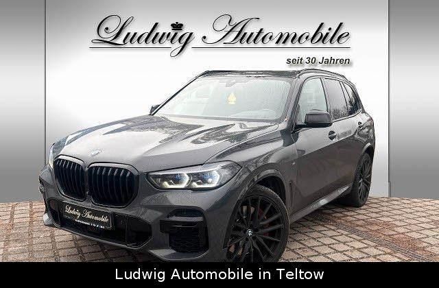 Grau Gebraucht 2022 BMW X5 M50 SUV | 64.999 € (Fairer Preis) - Bild 1/4