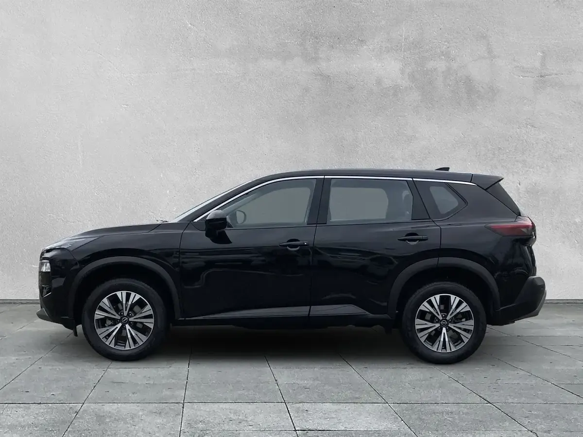 Gebraucht Nissan X-Trail Acenta 163 PS (119 kW) 2024 Schwarz SUV