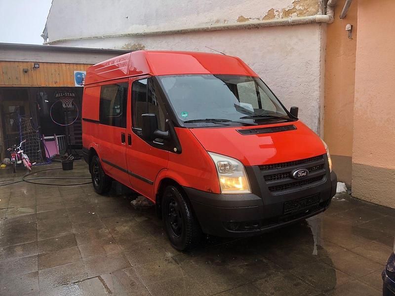 Gebraucht Ford Transit 150 PS (110 kW) 2013 Rot Van / Kleinbus
