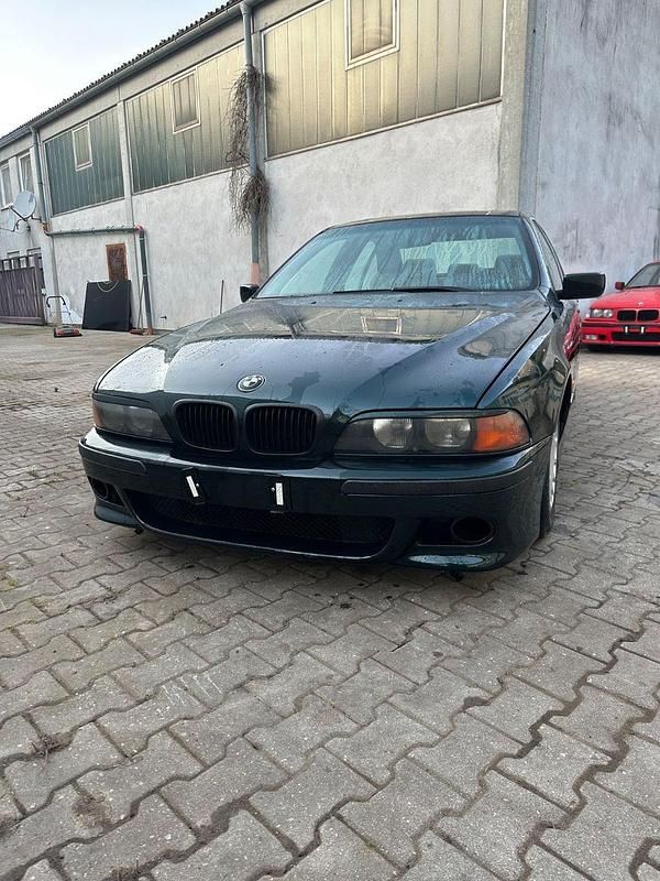 Gebraucht BMW 523 Performance 170 PS (125 kW) 1996 Grün Limousine