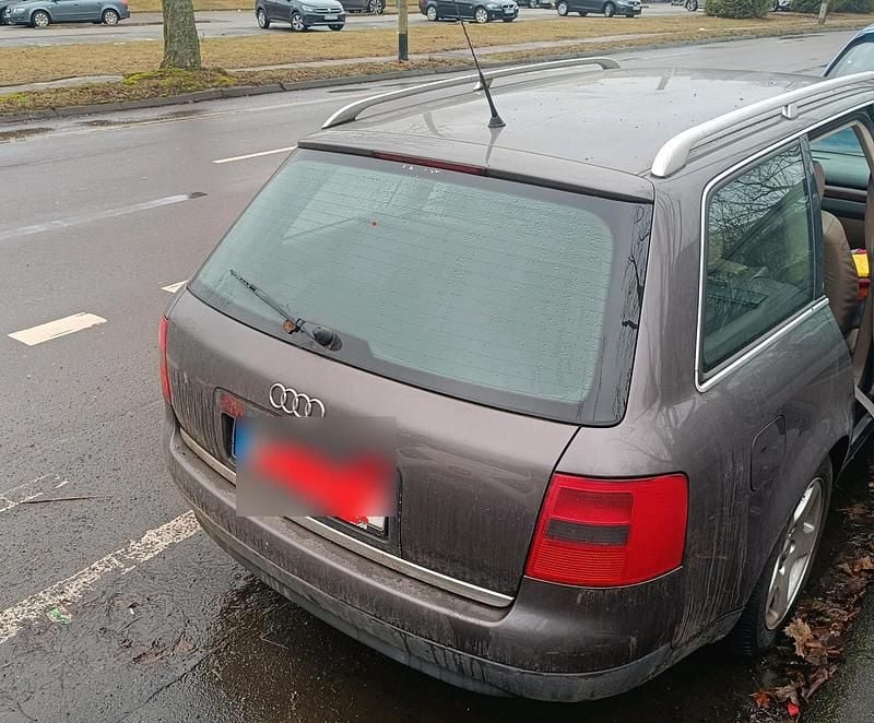 Gebraucht Audi A6 164 PS (120 kW) 2000 Grau Kombi