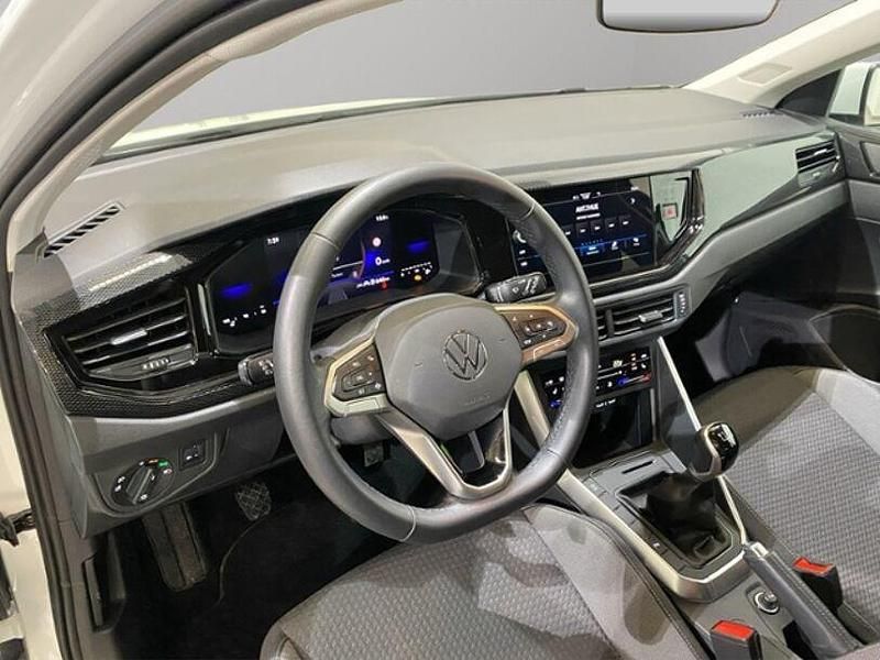 Gebraucht VW Polo Life 95 PS (69 kW) 2024 Pure white Kleinwagen