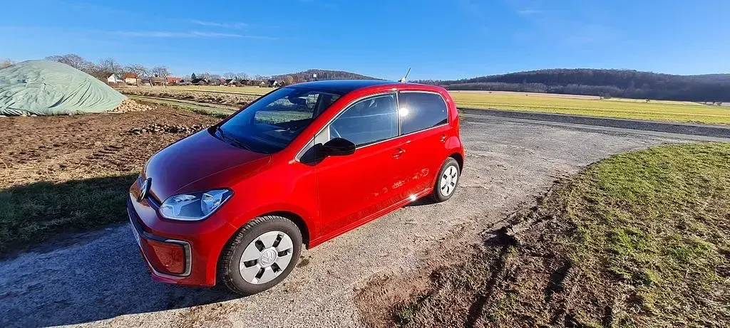 Gebraucht VW e-up! Style 61 kW (83 PS) 2022 Rot Kleinwagen
