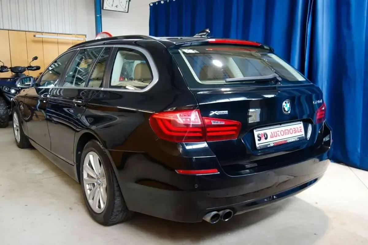 Gebraucht BMW 520 Luxury Line 190 PS (139 kW) 2017 Schwarz Kombi