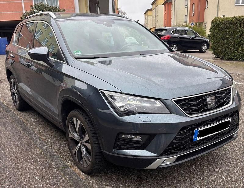 Gebraucht Seat Ateca XCELLENCE 150 PS (110 kW) 2017 Grau SUV