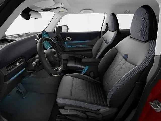 Używany Mini Cooper Classic 114 kW (156 KM) 2025 Czerwony Hatchback