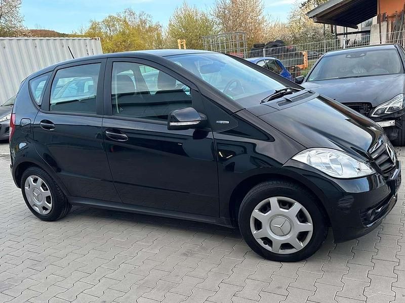 Gebraucht Mercedes A160 95 PS (69 kW) 2009 Schwarz Kleinwagen