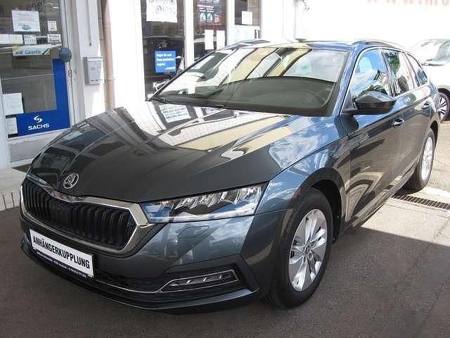 Gebraucht Skoda Octavia 150 PS (110 kW) 2021 Quarzgraumet. Kombi