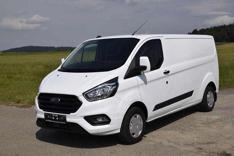 Gebraucht Ford Transit Custom Trend 105 PS (77 kW) 2022 Weiß Van / Kleinbus
