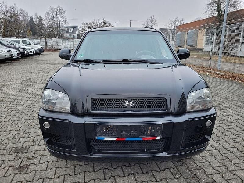 Gebraucht Hyundai Tucson GLS 141 PS (103 kW) 2007 Schwarz SUV