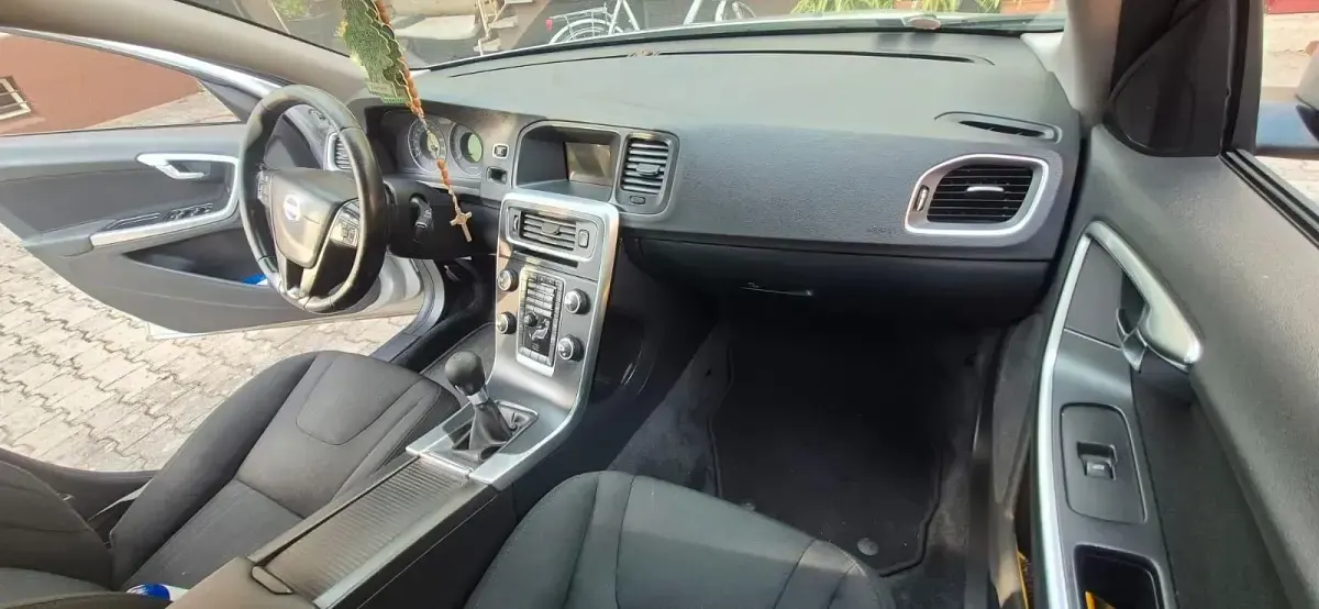 Gebraucht Volvo S60 163 PS (119 kW) 2010 Grau Limousine