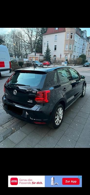 Gebraucht VW Polo LOUNGE 90 PS (66 kW) 2015 Schwarz Kleinwagen