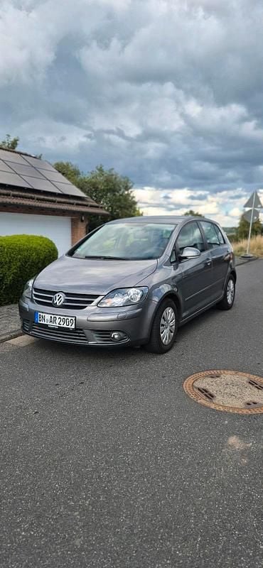 Silber Gebraucht 2007 VW Golf Plus Cross Van / Kleinbus | 3.200 € - Bild 1/4