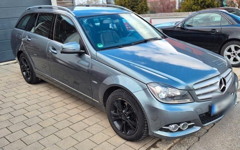 Second-hand Mercedes C250 204 CP (150 kW) 2012 Andere farben Break