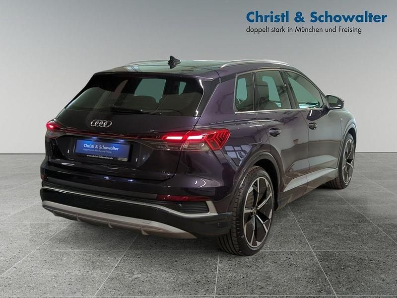 Gebraucht Audi Q4 e-tron S-Line 150 kW (204 PS) 2022 Auroraviolett metallic SUV