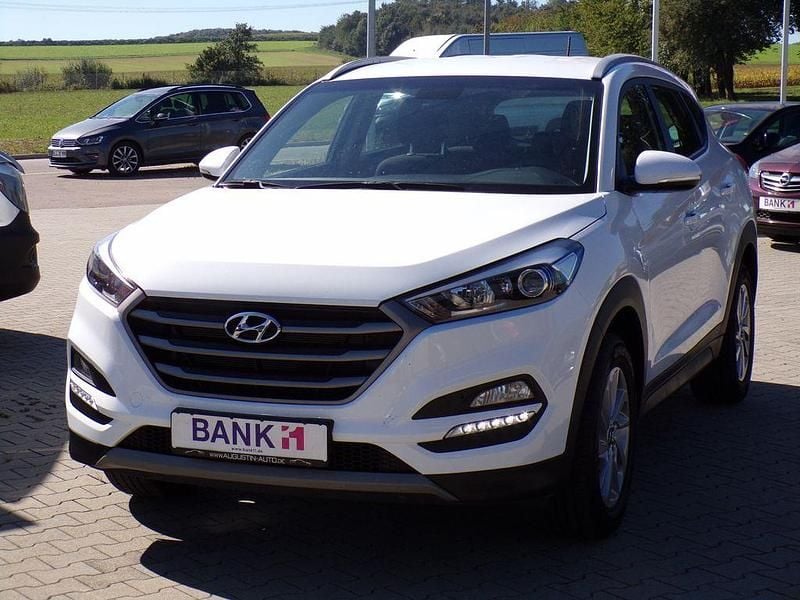 Weiß Gebraucht 2017 Hyundai Tucson SUV | 14.350 € (Guter Preis) - Bild 1/4