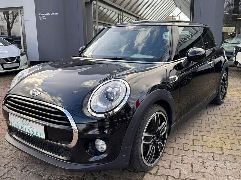 Gebraucht Mini Cooper 136 PS (100 kW) 2018 Midnight black Kleinwagen