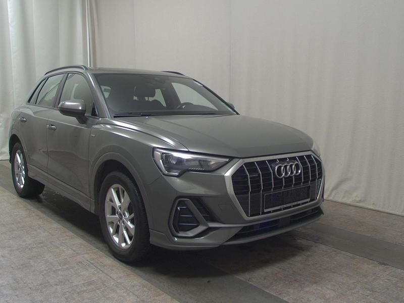 Gebraucht Audi Q3 S-Line 200 PS (147 kW) 2022 Grau SUV